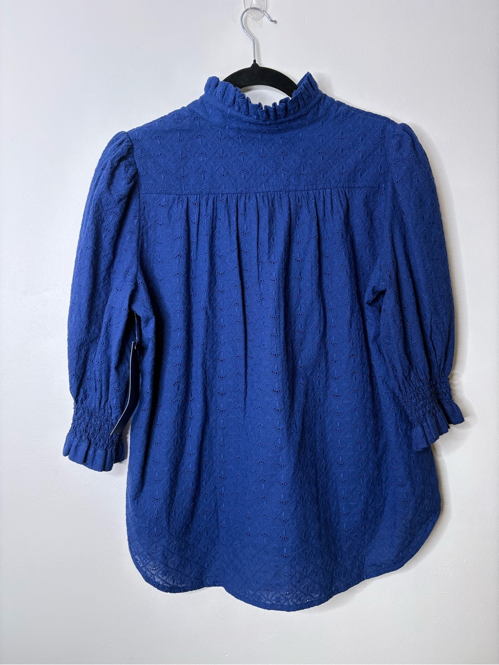 Tuckernuck Duffield Lane Percy Popover Top Navy Eyelet - Picture 5 of 6